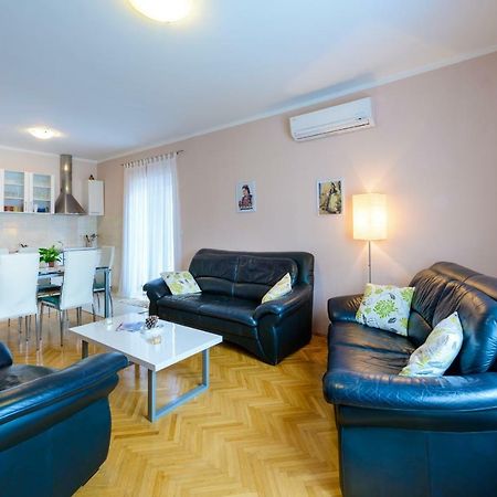 קאבטאט Apartments Garden Beach Superior מראה חיצוני תמונה