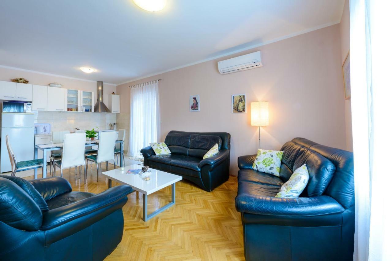 קאבטאט Apartments Garden Beach Superior מראה חיצוני תמונה