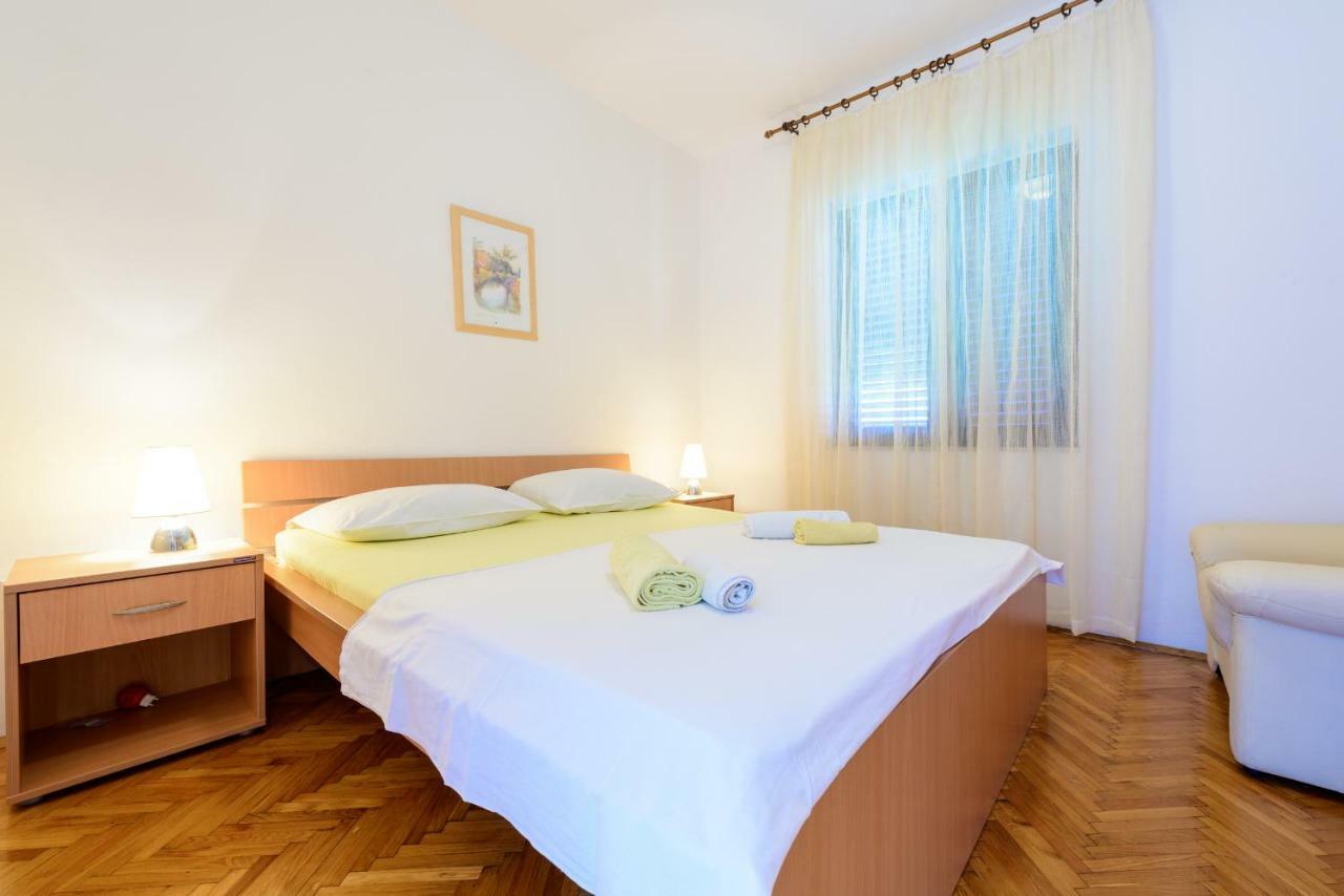 קאבטאט Apartments Garden Beach Superior מראה חיצוני תמונה