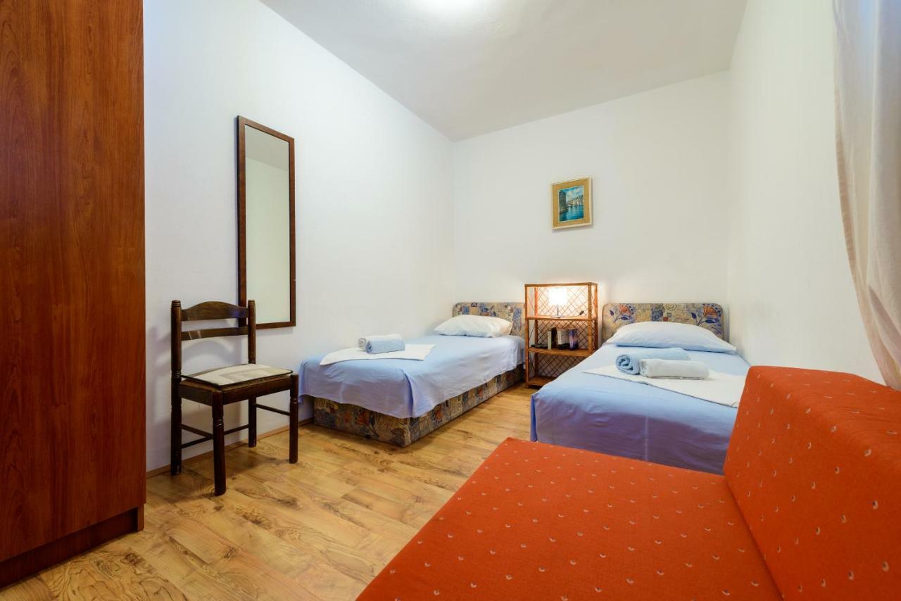 קאבטאט Apartments Garden Beach Superior מראה חיצוני תמונה
