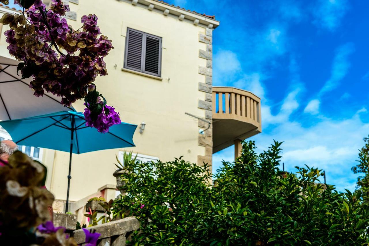 קאבטאט Apartments Garden Beach Superior מראה חיצוני תמונה